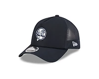 New York Yankees Navy Alternate 2026 Batting Practice New Era 9FORTY Apex Trucker Adjustable Hat