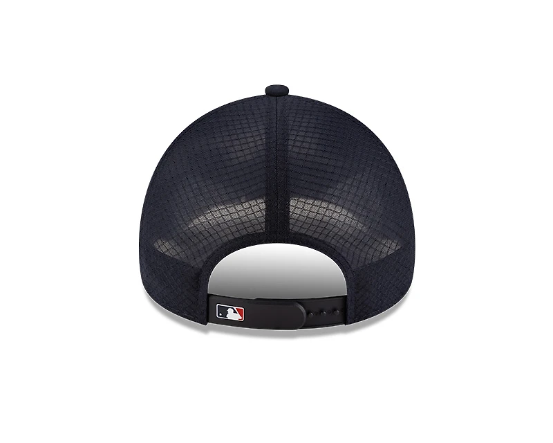 Boston Red Sox Navy 2026 Batting Practice New Era 9FORTY Apex Trucker Adjustable Hat