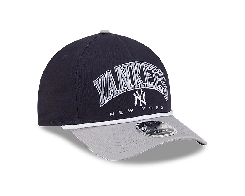 New York Yankees Navy and Gray Arch New Era 9FORTY M-Crown A-Frame Adjustable Hat