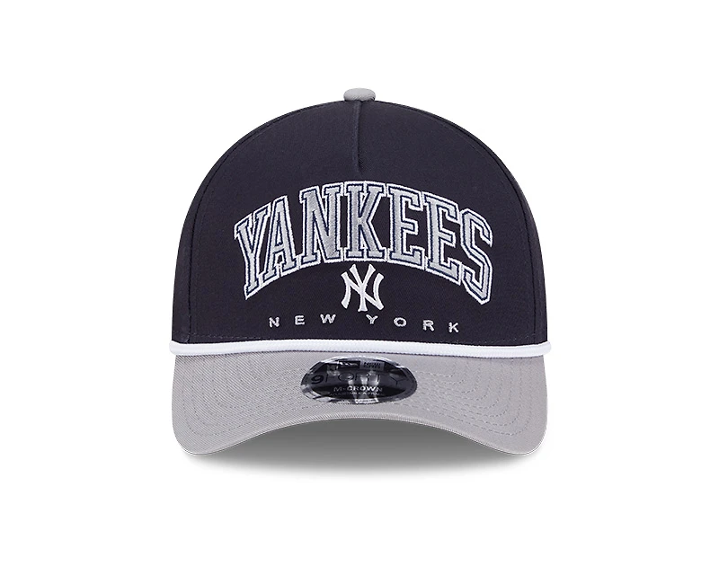 New York Yankees Navy and Gray Arch New Era 9FORTY M-Crown A-Frame Adjustable Hat