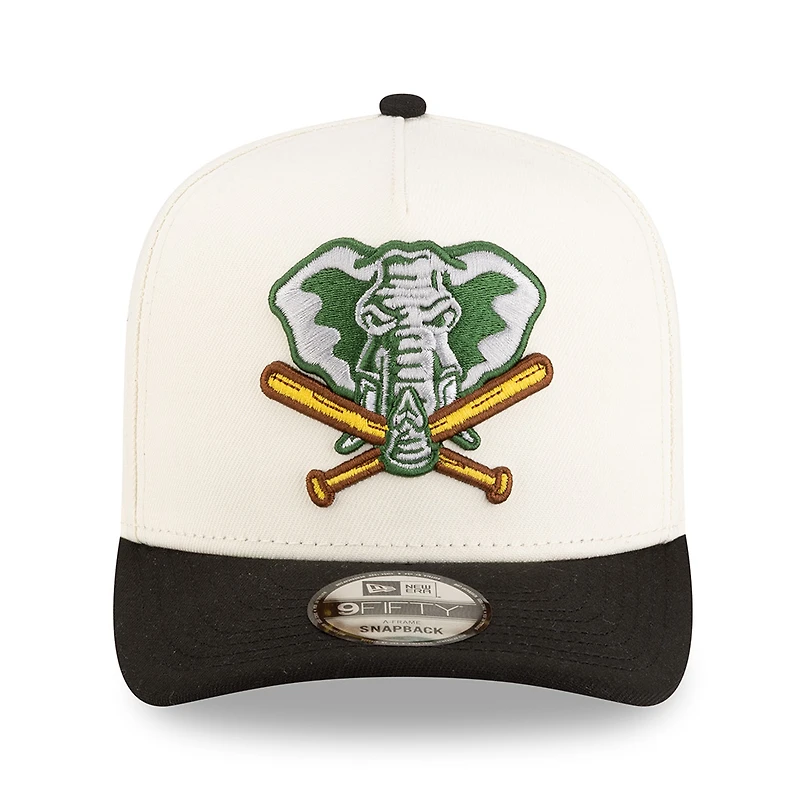 Oakland Athletics Chrome and Black Stomper 2Tone New Era 9FIFTY A-Frame Snapback Hat