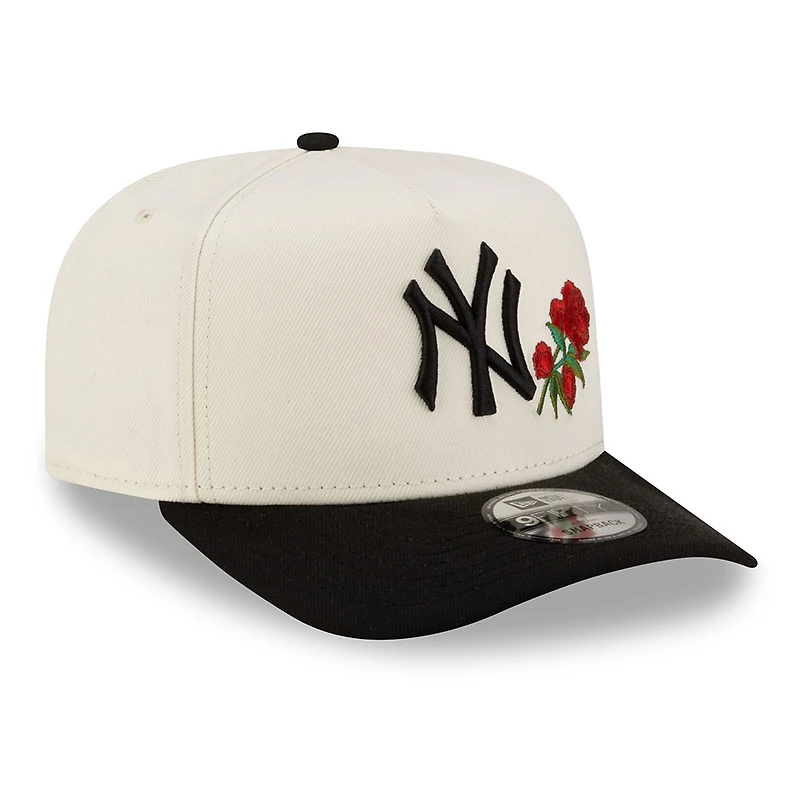 New York Yankees Chrome and Black with Front Rose New Era 9FIFTY A-Frame Snapback Hat