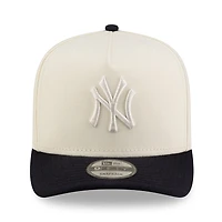 New York Yankees Chrome and Navy New Era 9FIFTY A-Frame Snapback Hat