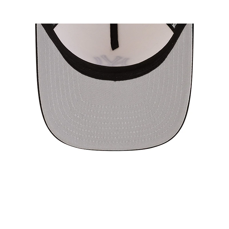 New York Yankees Chrome and Black 2Tone New Era 9FIFTY A-Frame Snapback Hat