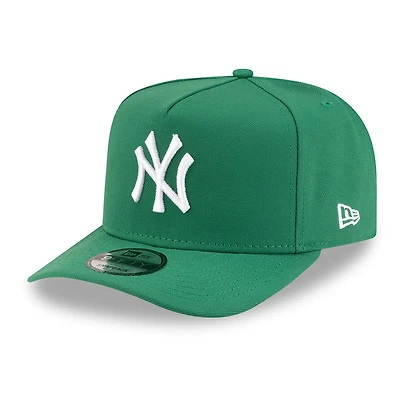 New York Yankees Kelly Green and White New Era 9FIFTY A-Frame Snapback Hat