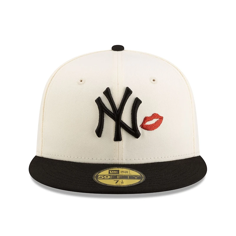 New York Yankees Chrome & Black 2Tone Red Lips Gray UV Era 59FIFTY Fitted Hat