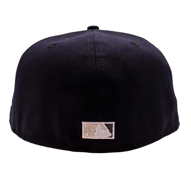 New York Yankees Navy Grafitti Logo Old Stadium Patch Grey UV Era 59Fifty Fitted Hat