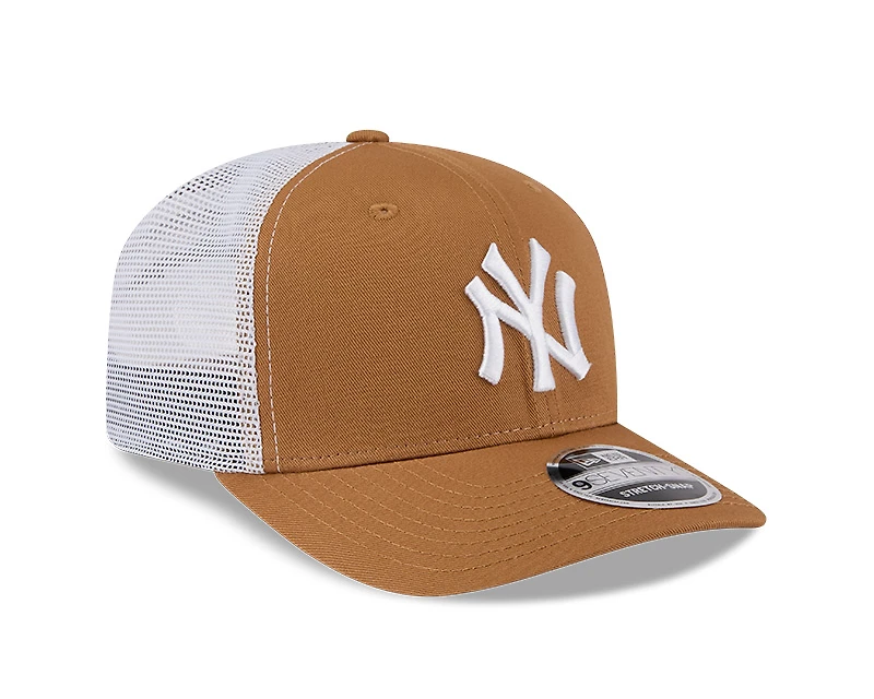 New York Yankees Tan and White Mesh New Era 9SEVENTY Stretch Snapback Hat