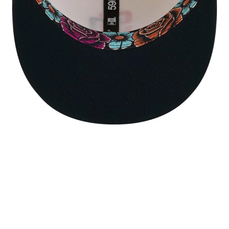 San Diego Padres Cream and Obsidian 2026 City Connect New Era 59FIFTY Fitted Hat