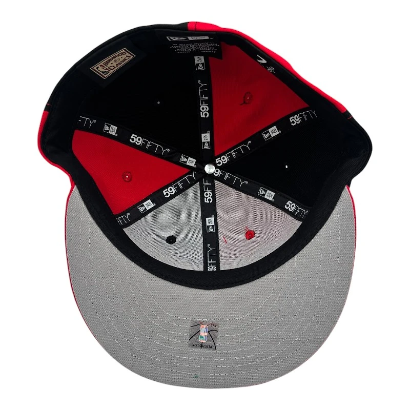 Chicago Bulls Red and Black Pinwheel Script Gray UV New Era 59FIFTY Fitted Hat