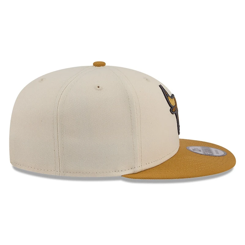 Chicago Bulls Beige and Khaki Two-Tone New Era 9FIFTY Snapback Hat