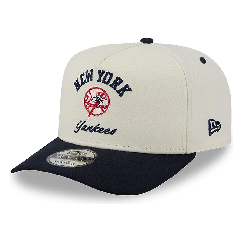 New York Yankees Chrome Two Tone Arched Text with Logo New Era 9FIFTY A-Frame Snapback Hat