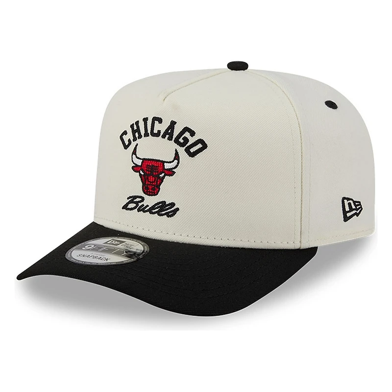 Chicago Bulls Chrome Two Tone Arched Text with Logo New Era 9FIFTY A-Frame Snapback Hat