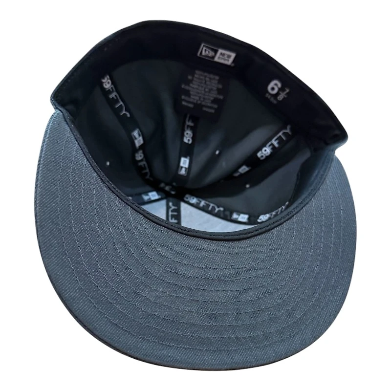 Wyoming Cowboys Graphite with UV NCAA New Era 59FIFTY Fitted Hat