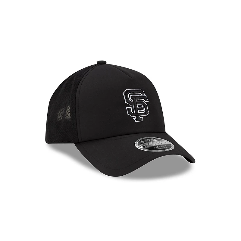 San Francisco Giants Black 2026 Batting Practice New Era 9FORTY Apex Trucker Adjustable Hat