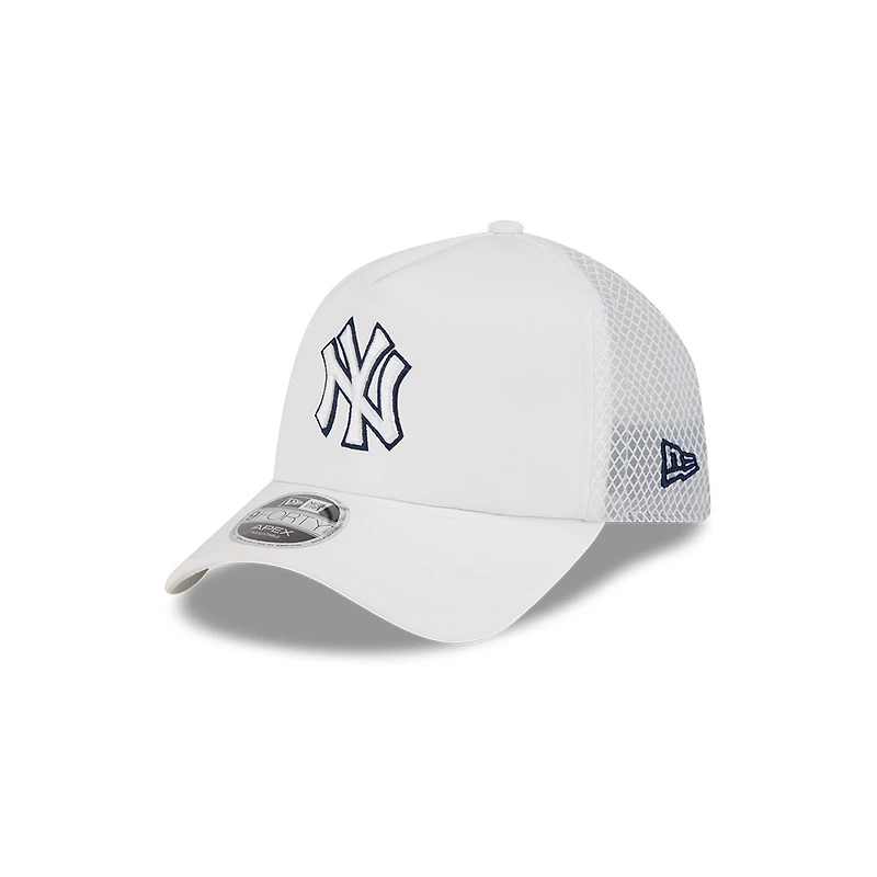 New York Yankees White New Era 9FORTY Apex Trucker Adjustable Hat