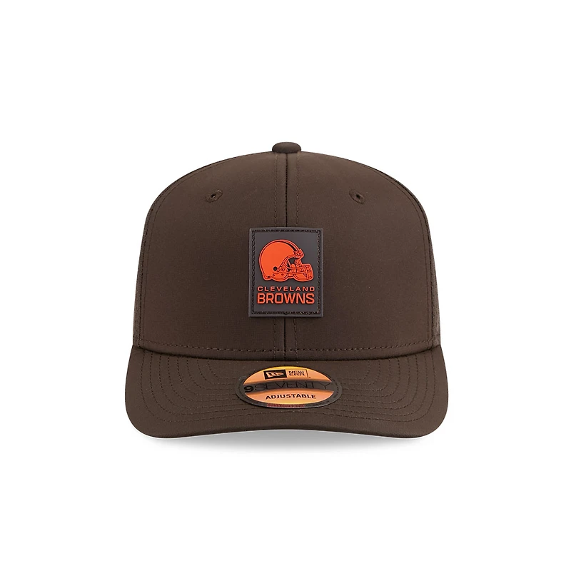 Cleveland Browns Brown 2025 Sideline New Era 9SEVENTY Stretch Snapback Hat