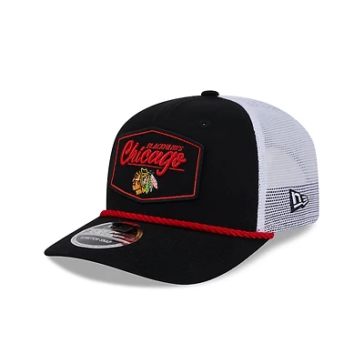 Chicago Blackhawks Black and White Mesh Trucker New Era 9SEVENTY Stretch-Snap Hat