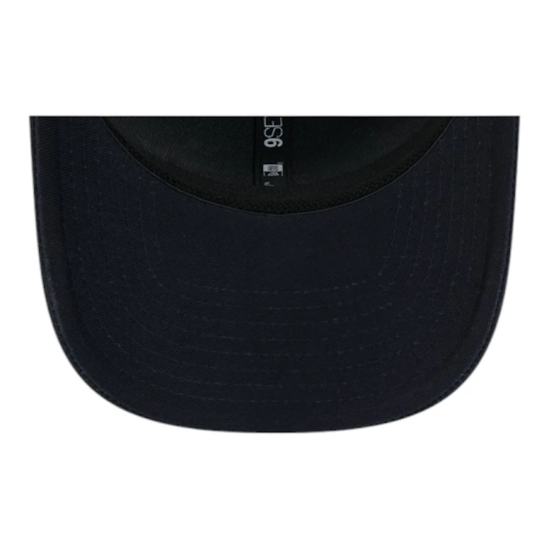 Detroit Tigers Navy and White Mesh Patch Trucker New Era 9SEVENTY Stretch Snapback Hat