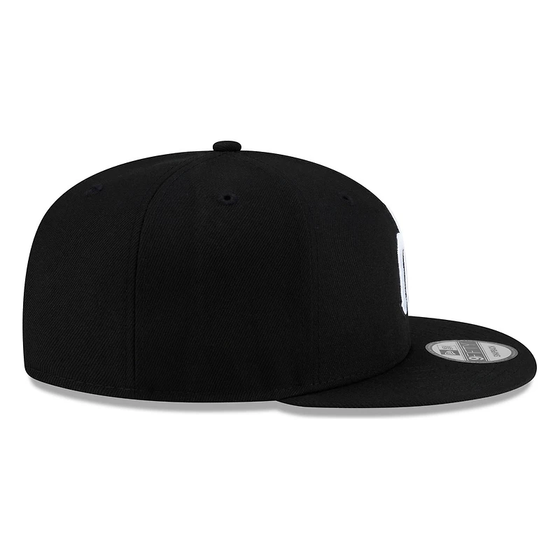 Seattle Mariners Black White Cooperstown Trident New Era 9FIFTY Snapback Hat