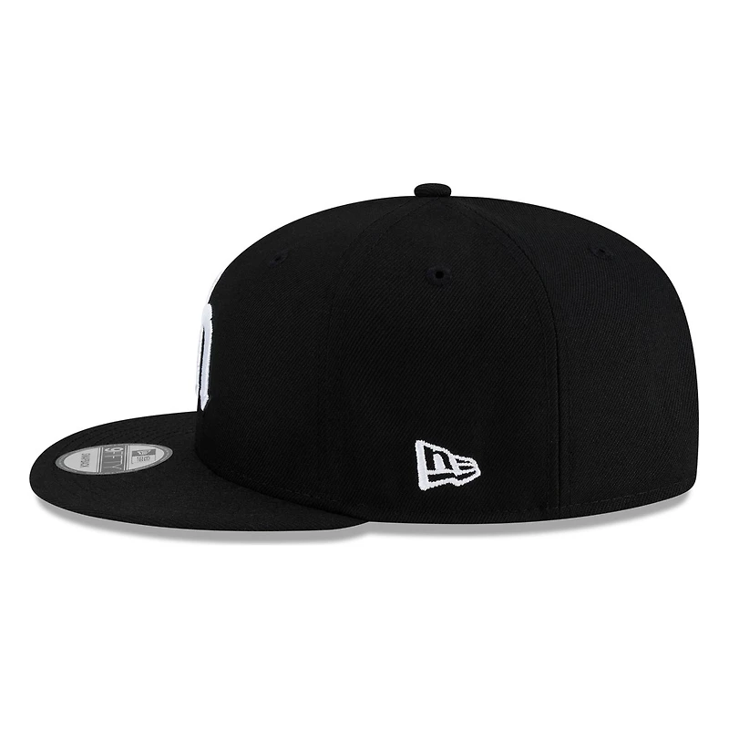 Seattle Mariners Black White Cooperstown Trident New Era 9FIFTY Snapback Hat