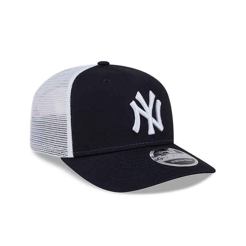 New York Yankees Navy and White Mesh Trucker New Era 9SEVENTY Stretch Snapback Hat