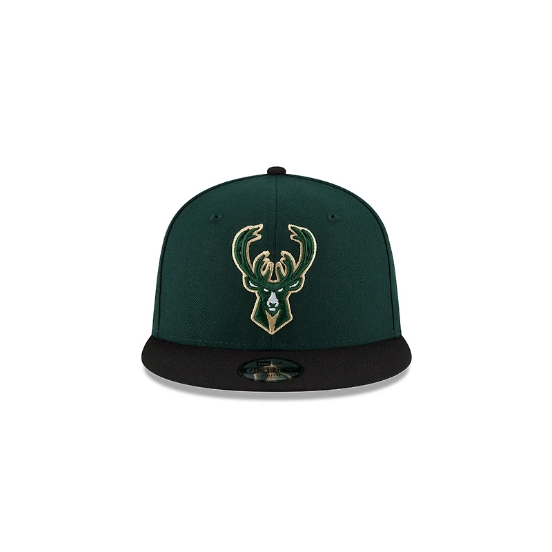 Youth Milwaukee Bucks Green and Black Two Tone New Era 9FIFTY Snapback Hat