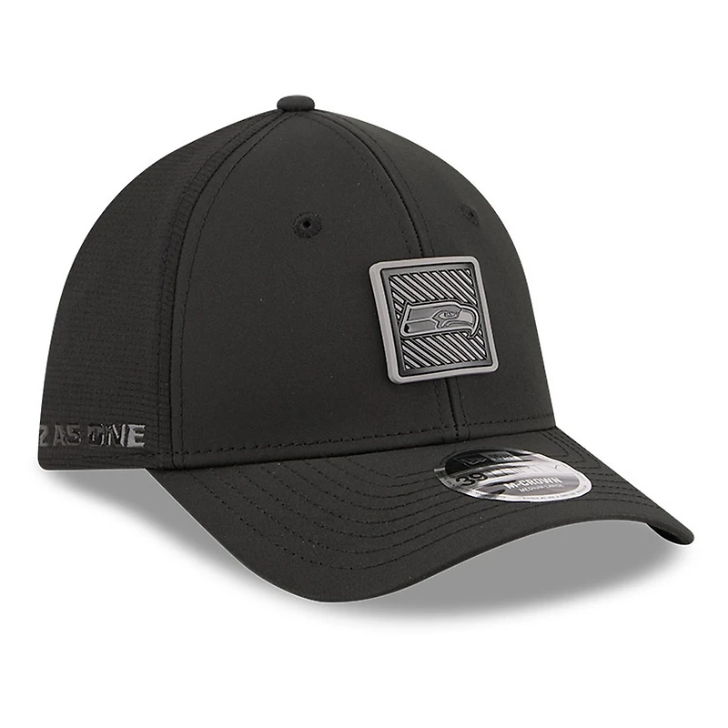 Seattle Seahawks Black 2026 NFL Training Camp New Era 39THIRTY M-Crown Flex Hat