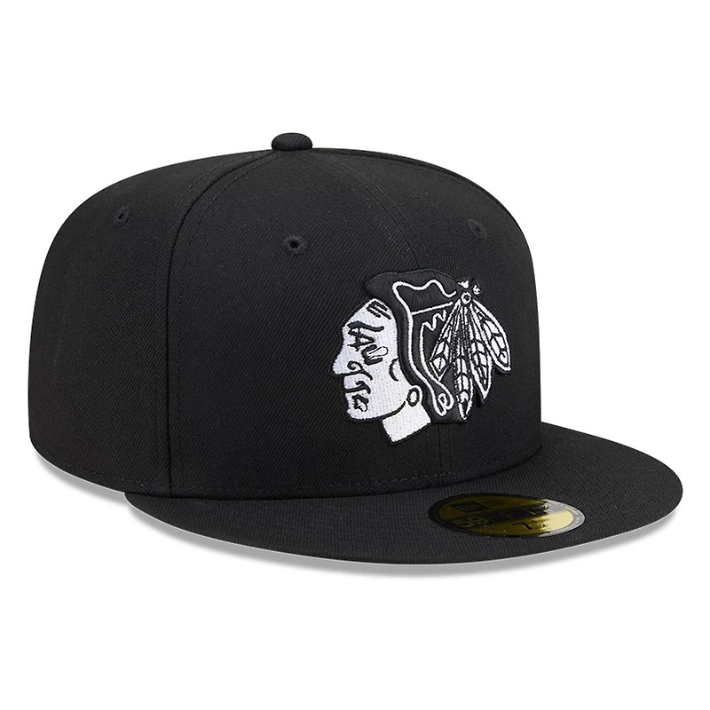 Chicago Blackhawks Black White Outline Basic New Era 59FIFTY Fitted Hat