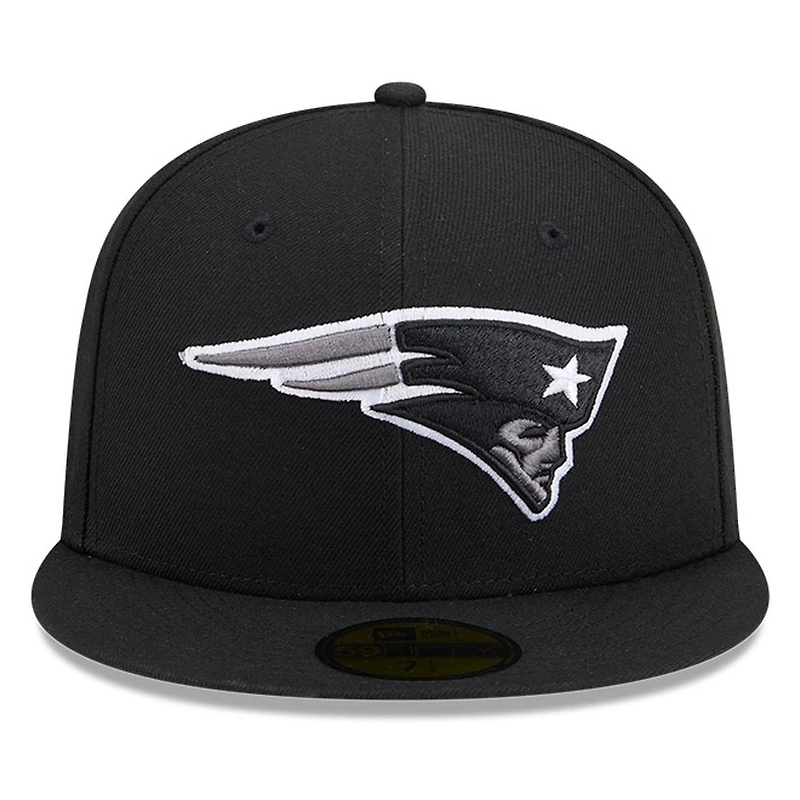 New England Patriots Black White Outline Basic Era 59FIFTY Fitted Hat