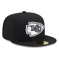 Kansas City Chiefs Black White Outline Basic New Era 59FIFTY Fitted Hat