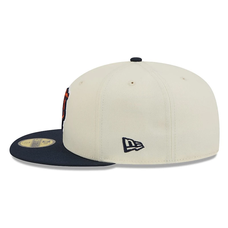 Chicago Bears Chrome White Two Tone Basic New Era 59FIFTY Fitted Hat