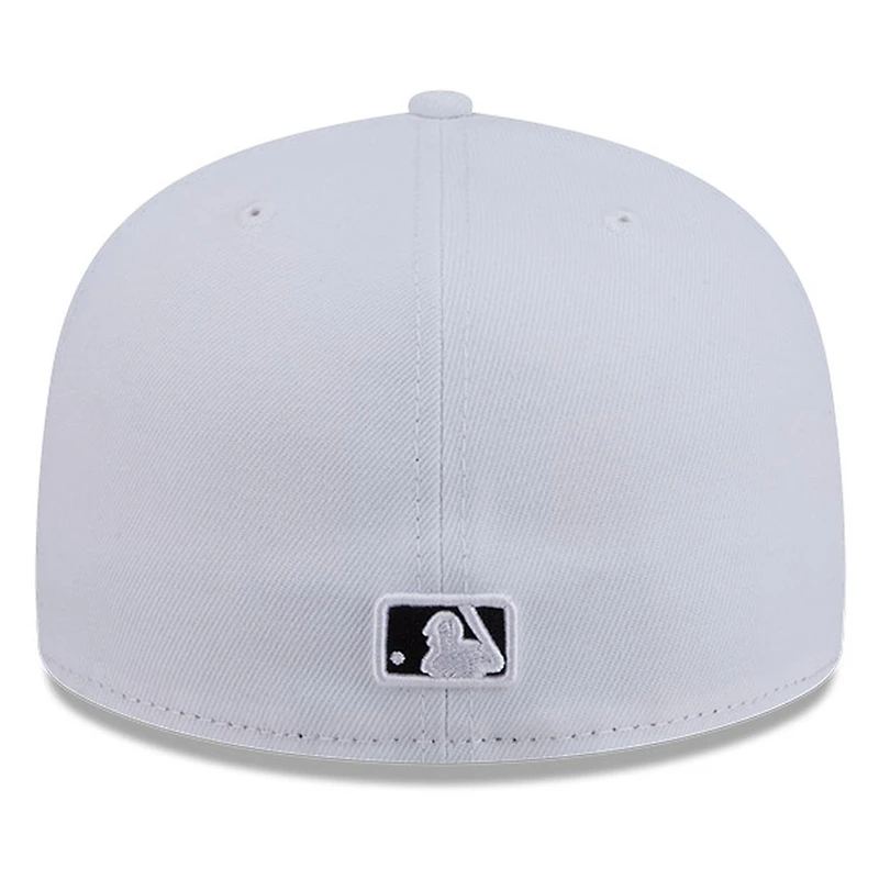 San Francisco Giants White and Black Basic New Era 59FIFTY Fitted Hat