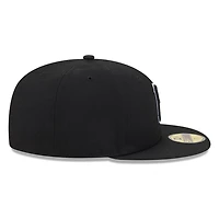 Pittsburgh Pirates Black White Outline Basic New Era 59FIFTY Fitted Hat
