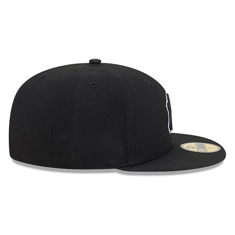 New York Yankees Black White Outline Basic Era 59FIFTY Fitted Hat