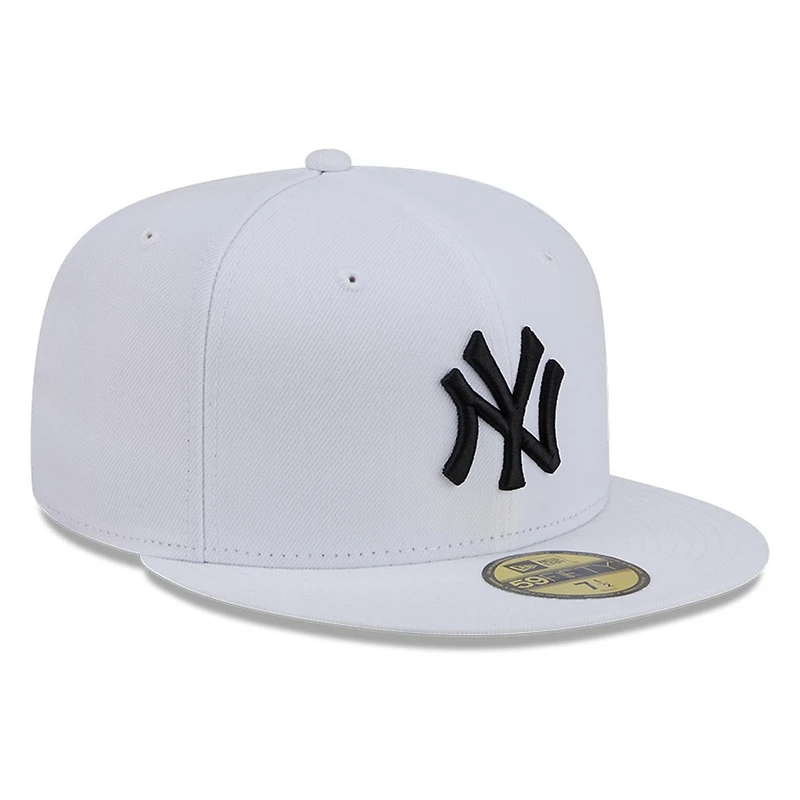 New York Yankees White and Black Basic Era 59FIFTY Fitted Hat