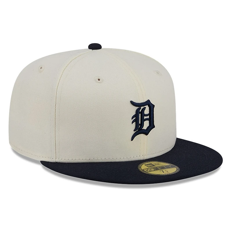 Detroit Tigers Chrome White Two Tone Basic New Era 59FIFTY Fitted Hat