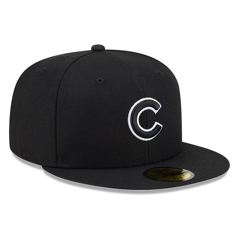 Chicago Cubs Black White Outline Basic New Era 59FIFTY Fitted Hat