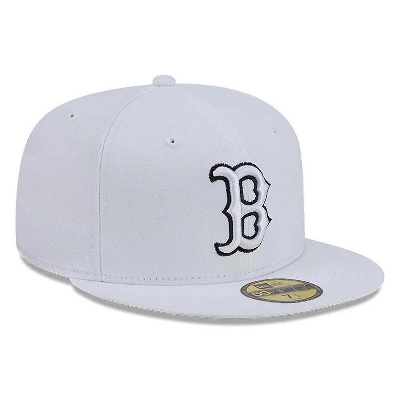 Boston Red Sox White and Black Basic New Era 59FIFTY Fitted Hat