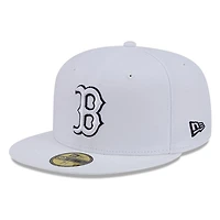 Boston Red Sox White and Black Basic New Era 59FIFTY Fitted Hat
