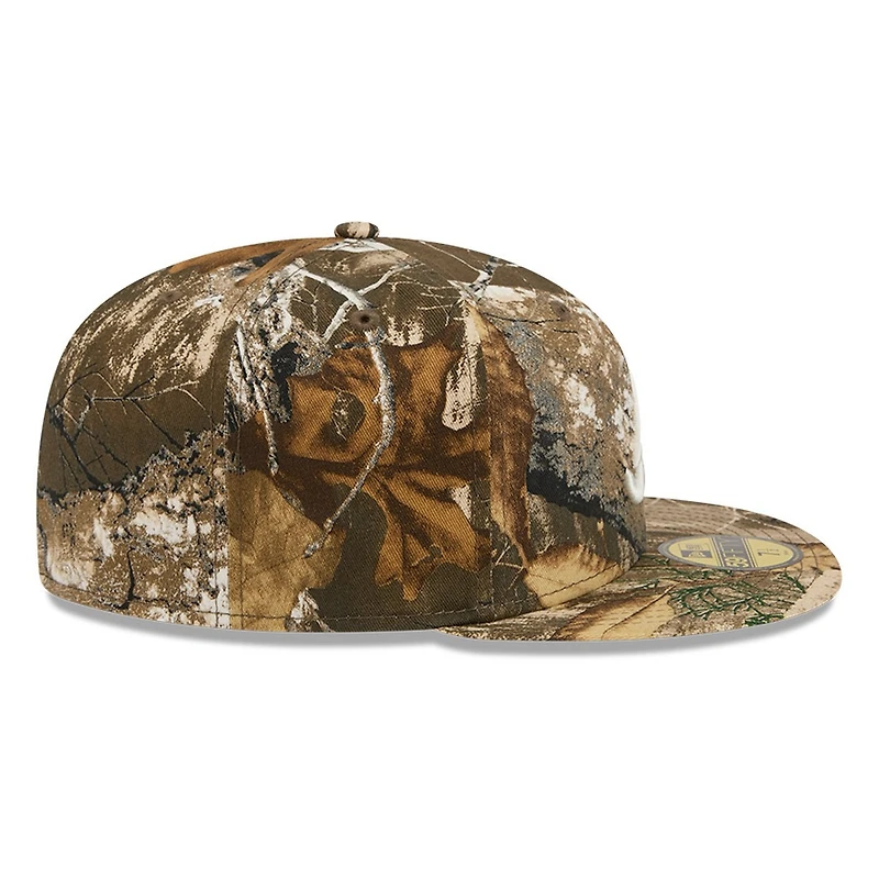Atlanta Braves Realtree APX Camo Basic New Era 59FIFTY Fitted Hat
