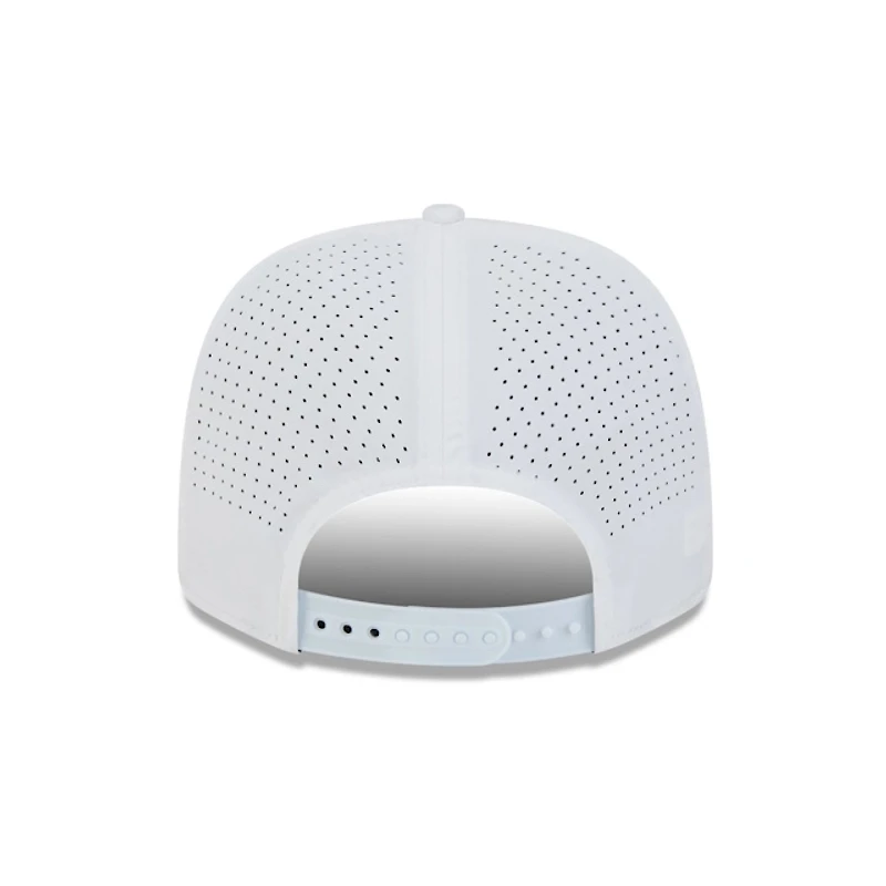 Dallas Cowboys White Adventure Perform New Era 9SEVENTY Stretch Snapback Hat