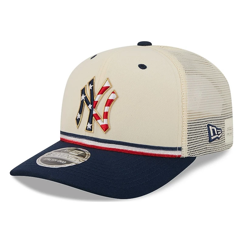 New York Yankees 2026 Fourth of July USA 250 Patch New Era 9SEVENTY Trucker Adjustable Snapback Hat