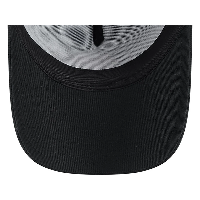 San Francisco Giants Black Shooting Ball Logo New Era 9FORTY A-Frame Trucker Adjustable Hat