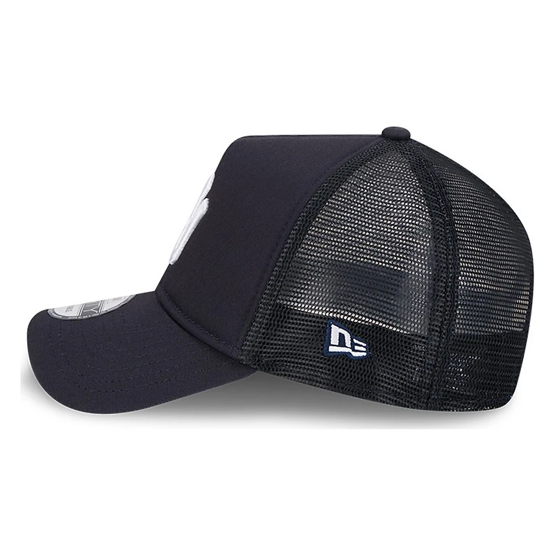 New York Yankees Black New Era 9FORTY A-Frame Trucker Adjustable Hat