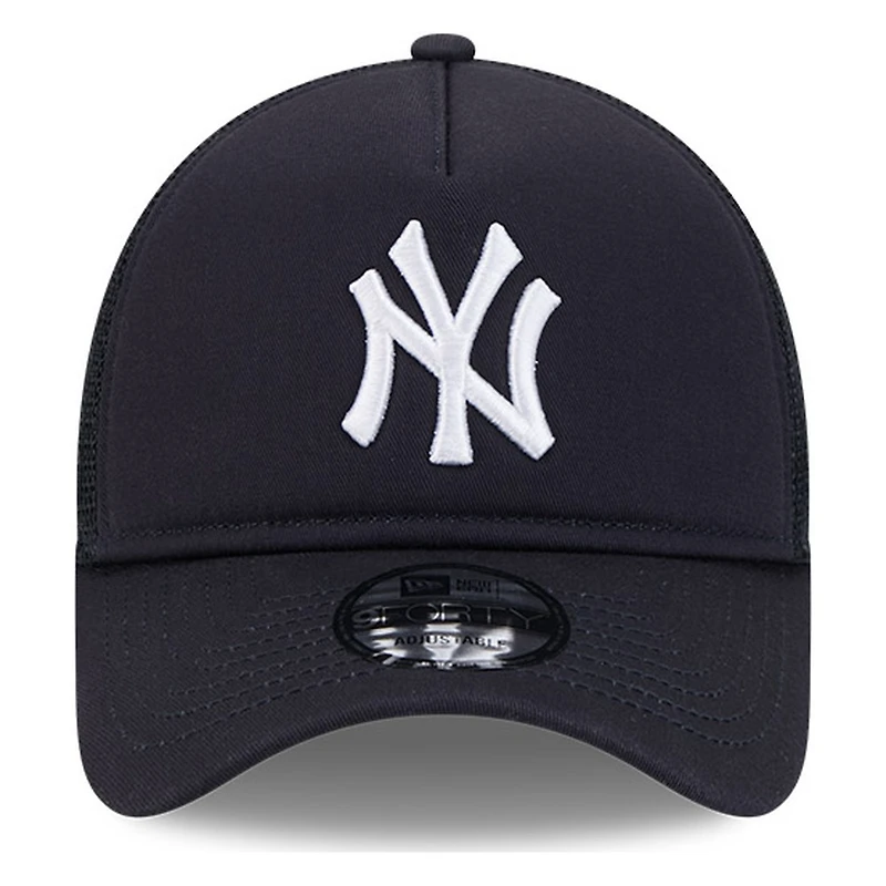 New York Yankees Black New Era 9FORTY A-Frame Trucker Adjustable Hat