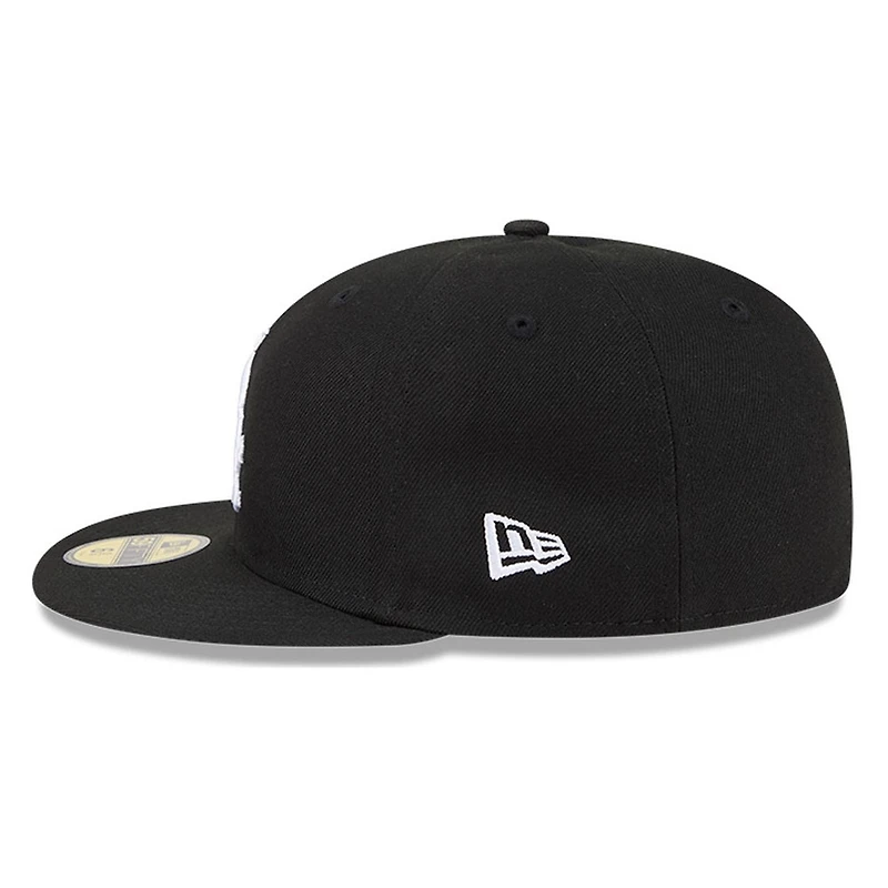 Chicago White Sox Black Hidden Hit New Era 59FIFTY Fitted Hat