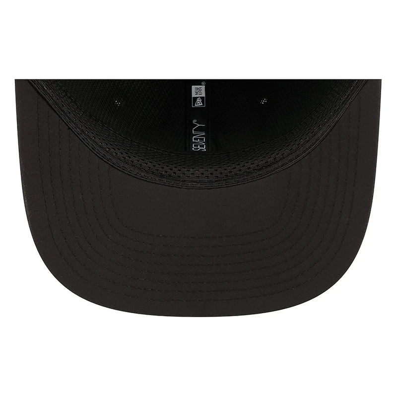 Pittsburgh Steelers Black 2026 NFL Sideline New Era 9SEVENTY Adjustable Snapback Hat
