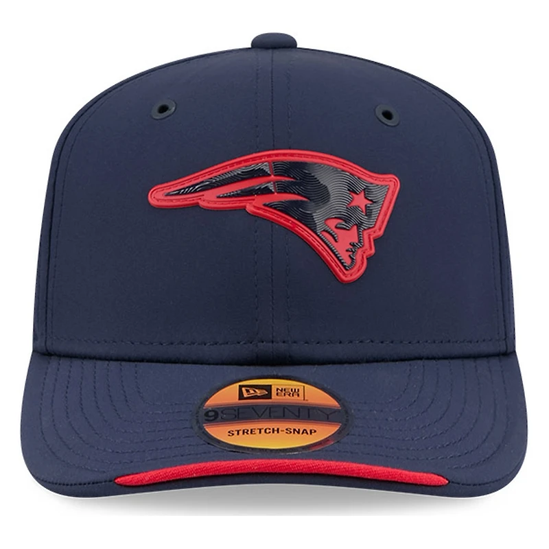 New England Patriots Navy 2026 NFL Sideline New Era 9SEVENTY Adjustable Snapback Hat