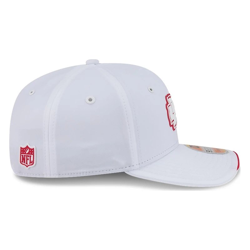 Kansas City Chiefs White 2026 NFL Sideline New Era 9SEVENTY Adjustable Snapback Hat